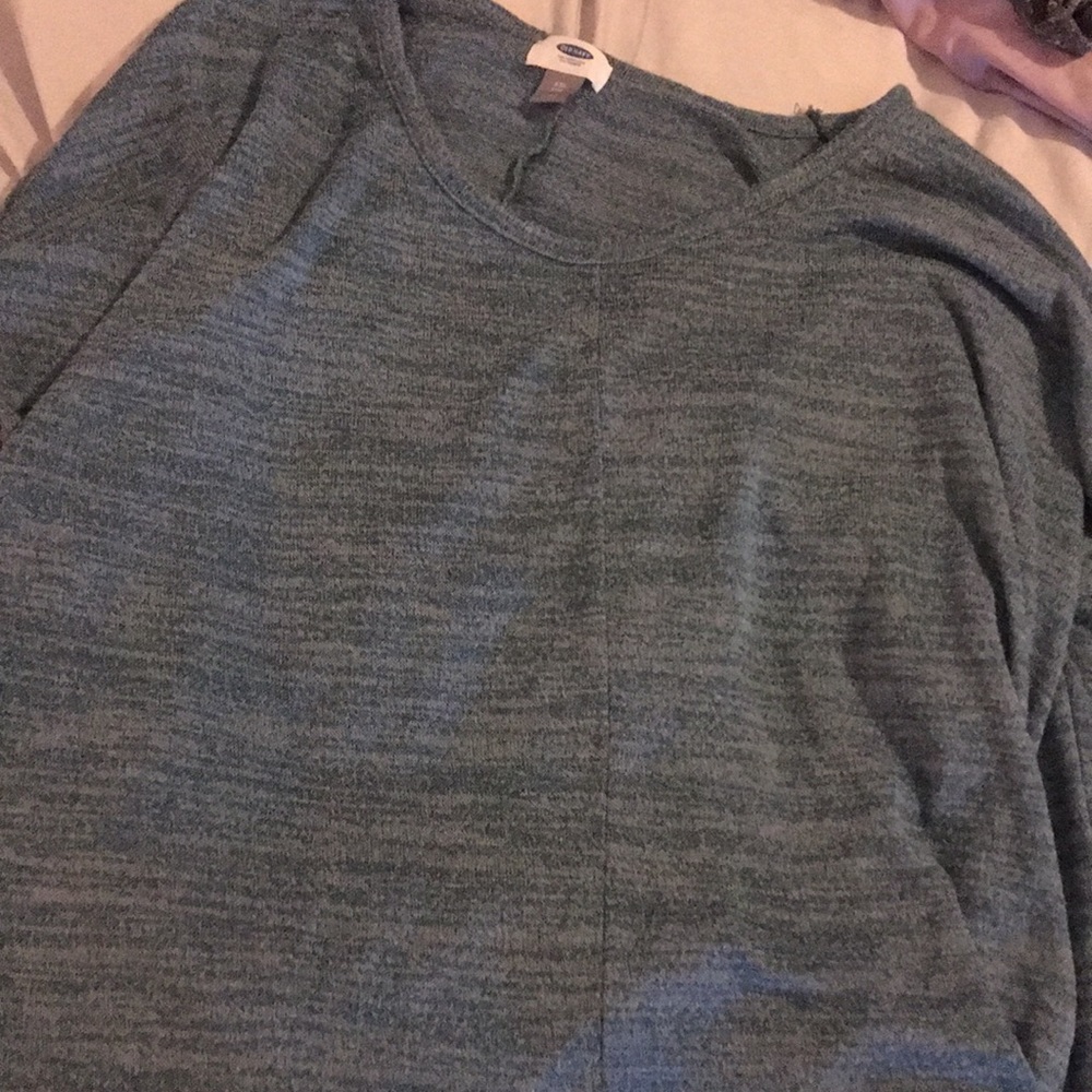 Blue sweater/shirt